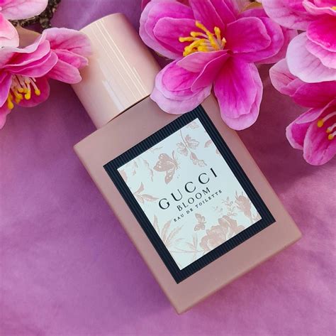 gucci bloom аромат